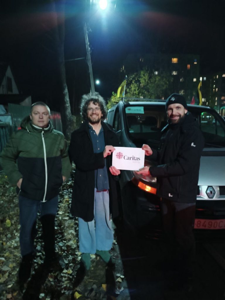 Caritas Latvija ziedotais busiņš sasniedzis Ukrainu