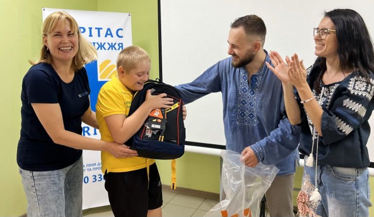 Palīdzam kopā ukraiņu bērniem!